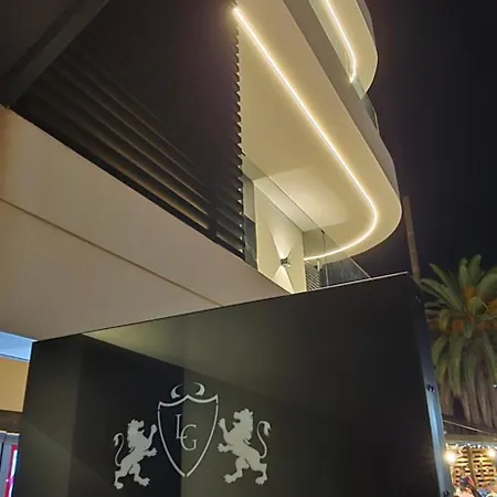 Otel Lion Gate 3*