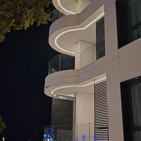 Otel Lion Gate Saranda